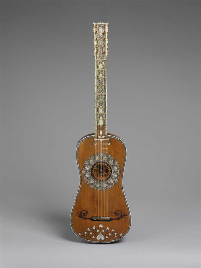 Baroque guitar built by Matteo Salas